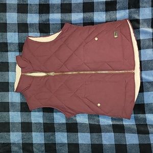 2004. Free Country.  Reversible puffer vest.  High quality like-new. Size Large.